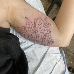 Outline of my tatt before coloring in