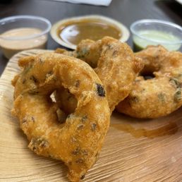 Unninda Vada (Medu vada but better) Unninda Vada (Medu vada but better)