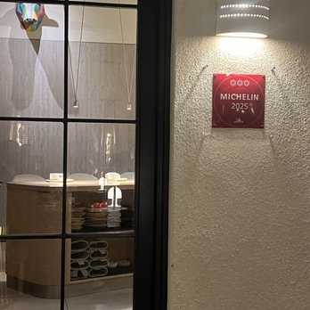 Somni - Spanish Near Me - West Hollywood, California Somni - Spanish Near Me - West Hollywood, California