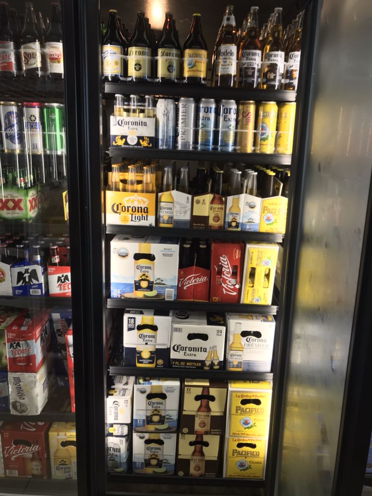 VAN’S LIQUOR MARKET Updated September 2024 27 Photos & 24 Reviews