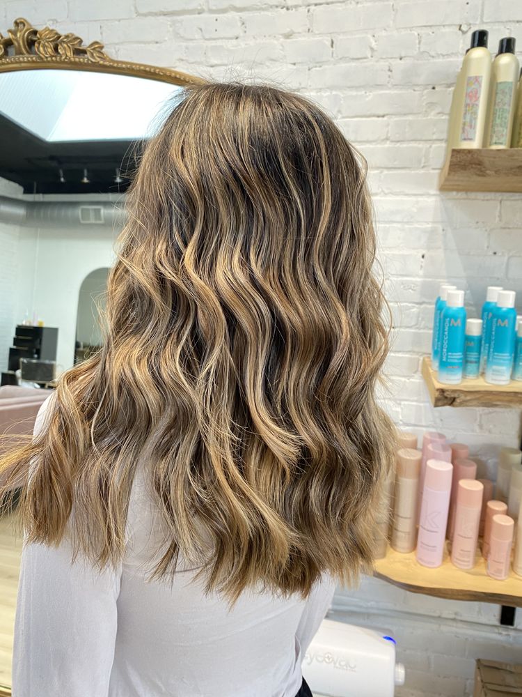 FOUR ONE TWO HAIR Updated August 2024 Request an Appointment 16 Photos 412 W 3rd St