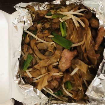 Golden Bull Noodle - Pork Chow Fun - Chinese Near Me - Rosemead, California Golden Bull Noodle - Pork Chow Fun - Chinese Near Me - Rosemead, California