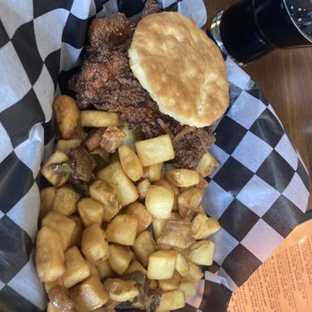 Sly Fox PGH Highline Brewery & Pub - Fried chicken biscuit - Brewpubs Near Me - Pittsburgh, Pennsylvania