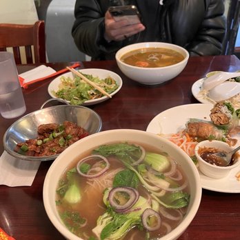 V-Nam Cafe - Pho with soy protein and curry Curry Chicken Rice Noodles - Vietnamese Near Me - New York, New York