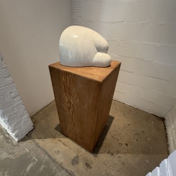 The Noguchi Museum - Noguchi Museum - Isamu Noguchi "Woman" 1969 - Art Tours Near Me - Astoria, New York The Noguchi Museum - Noguchi Museum - Isamu Noguchi "Woman" 1969 - Art Tours Near Me - Astoria, New York