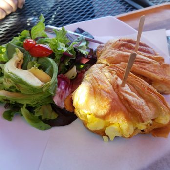 Bricks & Scones - Croissant sandwich with egg, cheese and bacon - Coffee & Tea Near Me - Los Angeles, California Bricks & Scones - Croissant sandwich with egg, cheese and bacon - Coffee & Tea Near Me - Los Angeles, California