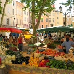 Les Marches du Palais