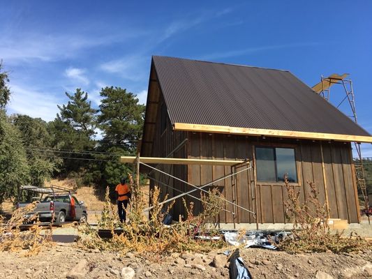 Performance Roofing Logo