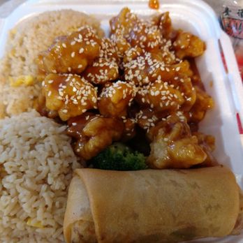 Uncle Wing Chinese Restaurant - Sesame Chicken with fried rice - Chinese Near Me - Garland, Texas Uncle Wing Chinese Restaurant - Sesame Chicken with fried rice - Chinese Near Me - Garland, Texas