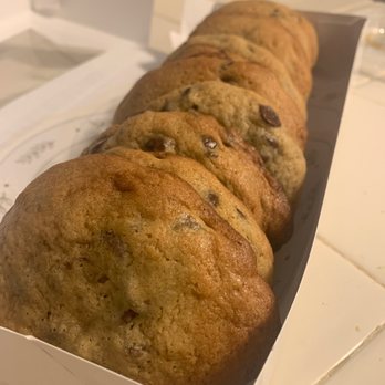 Seven. - Chocolate chip cookies - Bakeries Near Me Seven. - Chocolate chip cookies - Bakeries Near Me