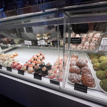 Bibble & Sip - Inside the store - Coffee & Tea Near Me - New York, New York