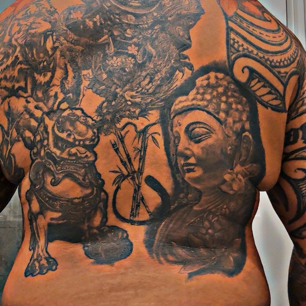 Pocahontas With Tattoos created on Craiyon, image size:1000x1000