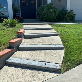 Design Builder's Group - Before - stairs drooping down the hillside - General Contractors Near Me - Van Nuys, California