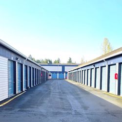 Kent East Hill Self Storage - Kent East Hill Self Storage has large isles for easy access to your storage unit