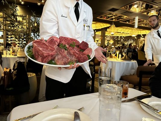 H&W Steakhouse by null