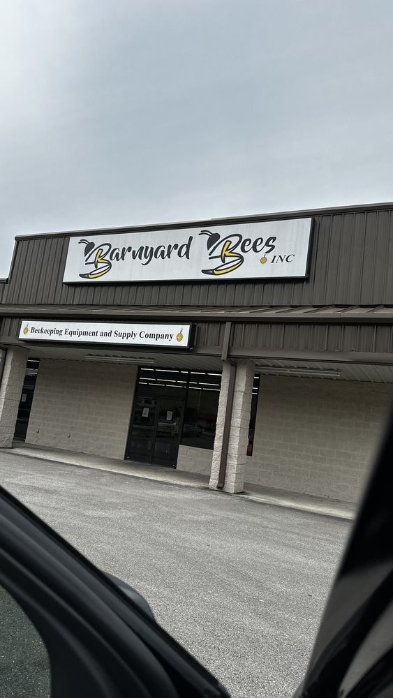 Barnyard Bees - beekeeping in Chatsworth, GA