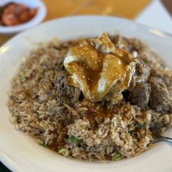 Kona Kitchen - Lynnwood - Loco Moco with fried rice and kalua pig
