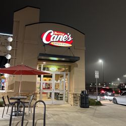 Waiting for five thru/ entrance to dine in