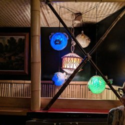 Tiki Lounge - Cool puffer fish lights