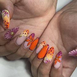 The X Nail