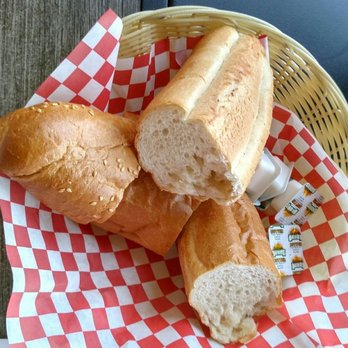 Nicolosi's Italian Restaurant - Complimentary bread basket - Italian Near Me - Santee, California Nicolosi's Italian Restaurant - Complimentary bread basket - Italian Near Me - Santee, California