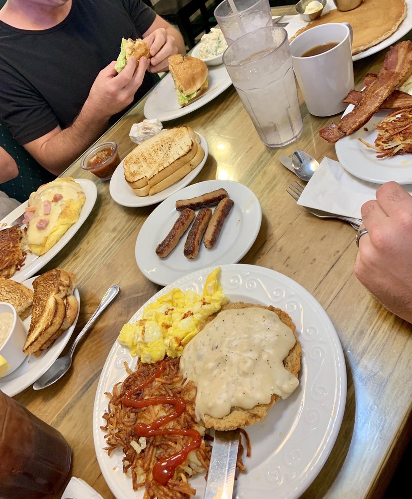 EXETER WHISTLE STOP 131 Photos & 194 Reviews 401 E Pine St, Exeter