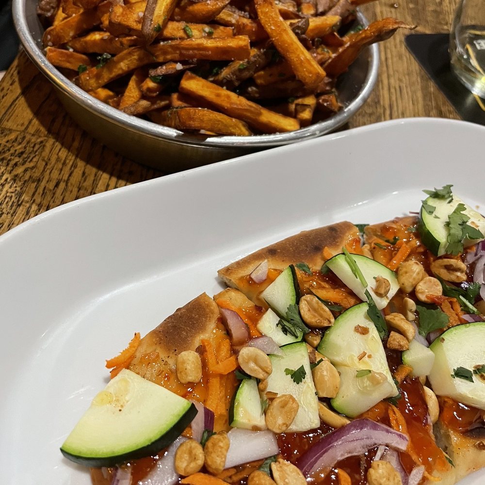 Fork & Tap - Iroquois Ave flatbread - Sandwiches Near Me - Port Washington, Wisconsin