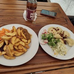 Vega Bar Wegański - Falafel and perogies