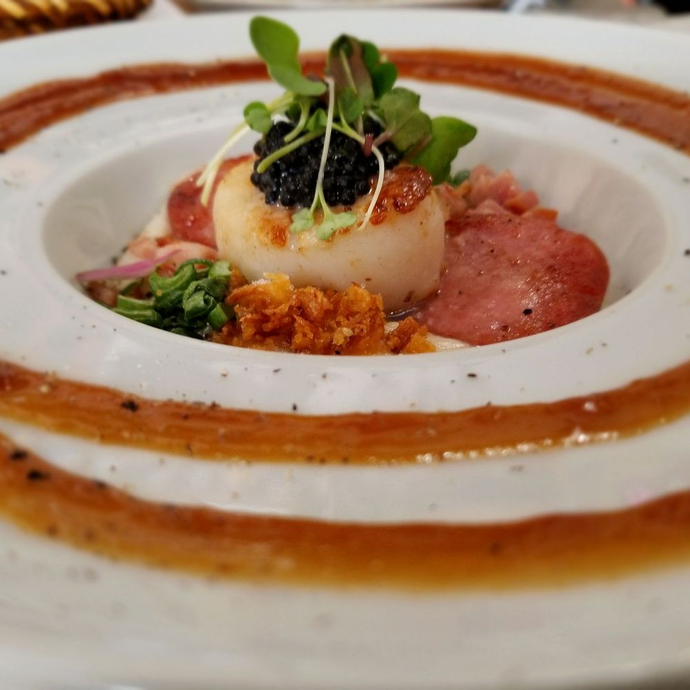La Brunilda - scallop and sausage - Tapas Bars Near Me - Seville, SE La Brunilda - scallop and sausage - Tapas Bars Near Me - Seville, SE