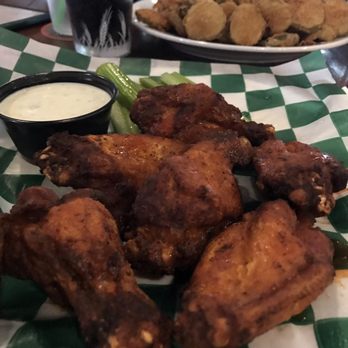 Mac's Place - Wing appetizer - American Near Me - Charleston, South Carolina Mac's Place - Wing appetizer - American Near Me - Charleston, South Carolina