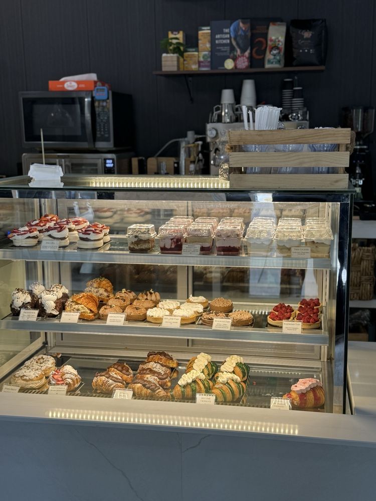 Food from Le Point Pastry & Bakery