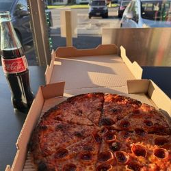 Joe De’s Brick Oven Pizza