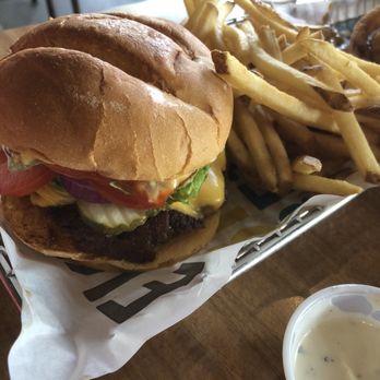 Smashburger - Cheeseburger and fries - Burgers Near Me - Carson, California Smashburger - Cheeseburger and fries - Burgers Near Me - Carson, California