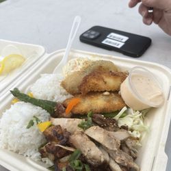 Island Style Grindz - Huli chicken, panko crusted mahi with a sweet chili aioli, potato mac salad