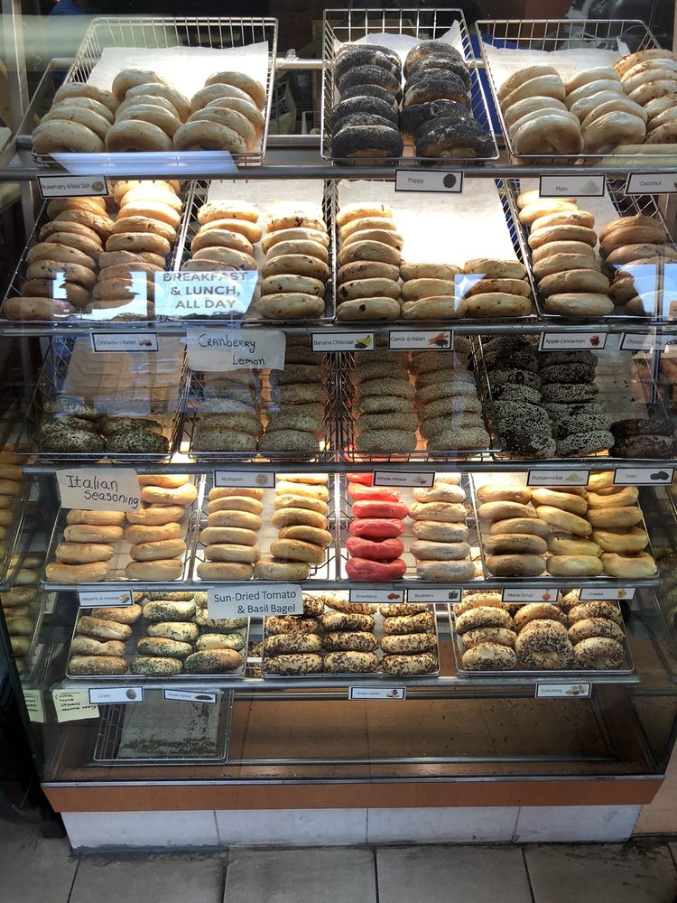 BAGEL MONTREAL STYLE Updated September 2024 32 Photos & 23 Reviews