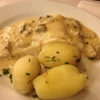 Bouillon Chartier - Fish with mushroom sauce - French Near Me - Paris, 75 Bouillon Chartier - Fish with mushroom sauce - French Near Me - Paris, 75