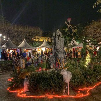 Marché de Noël Notre Dame - Farmers Market Near Me - Paris, 75 Marché de Noël Notre Dame - Farmers Market Near Me - Paris, 75