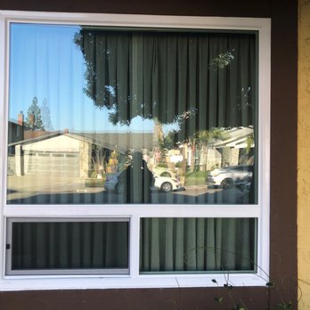 Window king - Living room with picture/Xo style window - Windows Installation Near Me - Huntington Beach, California Window king - Living room with picture/Xo style window - Windows Installation Near Me - Huntington Beach, California