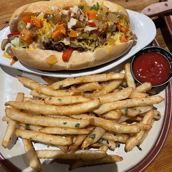 GroundLevel 105 - Steak Sandwich - Wine Bars Near Me - Lombard, Illinois GroundLevel 105 - Steak Sandwich - Wine Bars Near Me - Lombard, Illinois
