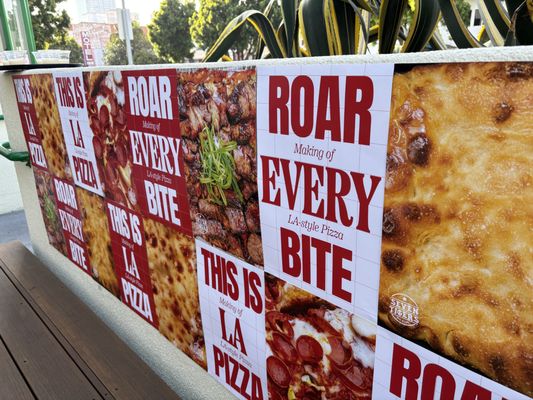 Seven Tigers Pie Club by null