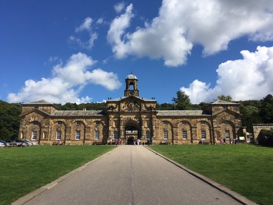 Chatsworth House by null