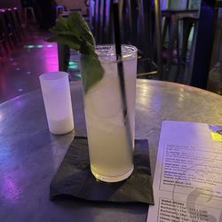 Santé Cocktail Lounge - Pasión Nocturna drink!
