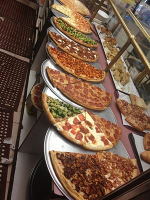 Cheesy Pizza by null