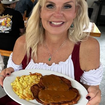 Bodensee Restaurant - Pork Schnitzel - German Near Me - Helen, Georgia