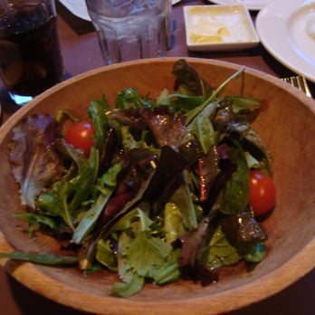 Henrietta's Table - Mixed greens salad with champagne lemon vinigrette - New American Near Me - Cambridge, Massachusetts