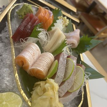 Sushi Boat - Sashimi Deluxe - Japanese Near Me - Chesterfield, Missouri Sushi Boat - Sashimi Deluxe - Japanese Near Me - Chesterfield, Missouri