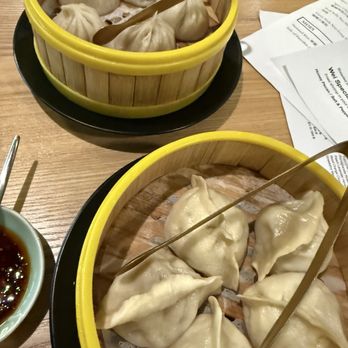 Wei Restaurant - Vegetable Dumplings and Pork - Chinese Near Me - Anchorage, Alaska