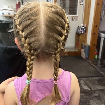 Nice Hair - Hair Salons Near Me - Stroudsburg, Pennsylvania