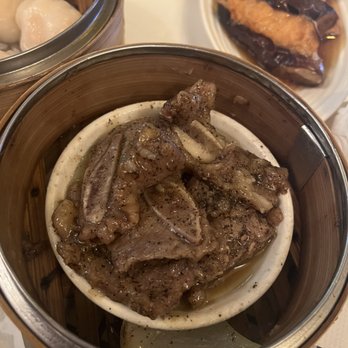 Triple Crown Restaurant - Beef Short Ribs In Korean Sauce - Dim Sum Near Me - Chicago, Illinois Triple Crown Restaurant - Beef Short Ribs In Korean Sauce - Dim Sum Near Me - Chicago, Illinois