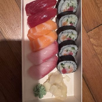 Jiro‘s Sushi - For $21.40 they should fill up this space - Sushi Bars Near Me - Boston, Massachusetts